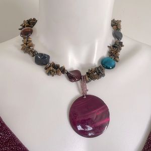 mother of pearl, cat’s eye and glass necklace